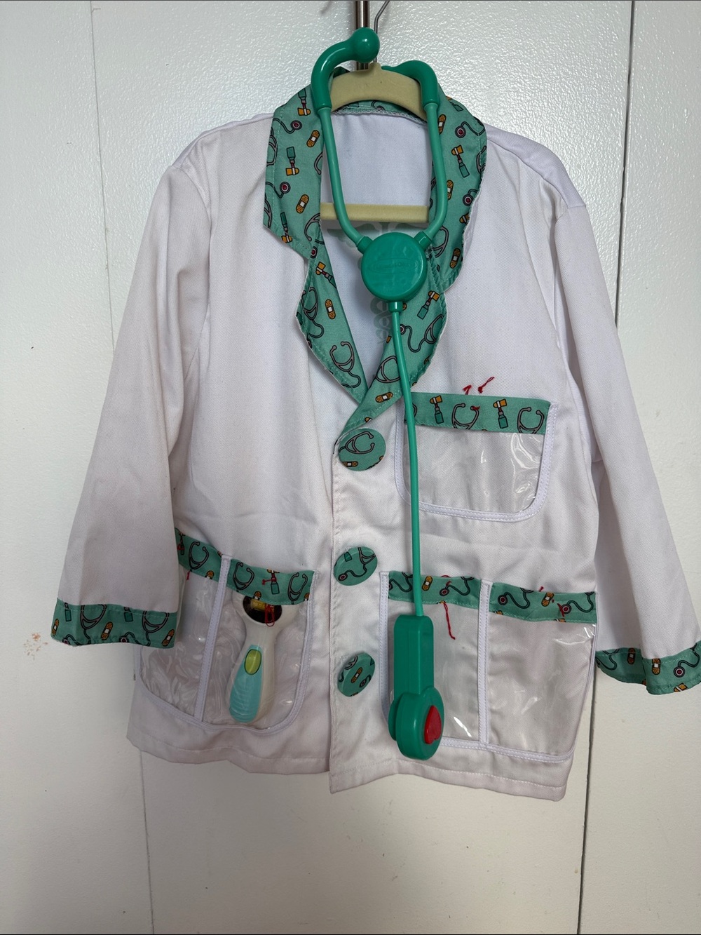 Melissa & Doug White Kids Doctor Jacket with Teal Medical Trim
